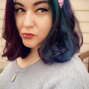 Meet your Posher, Ashlee